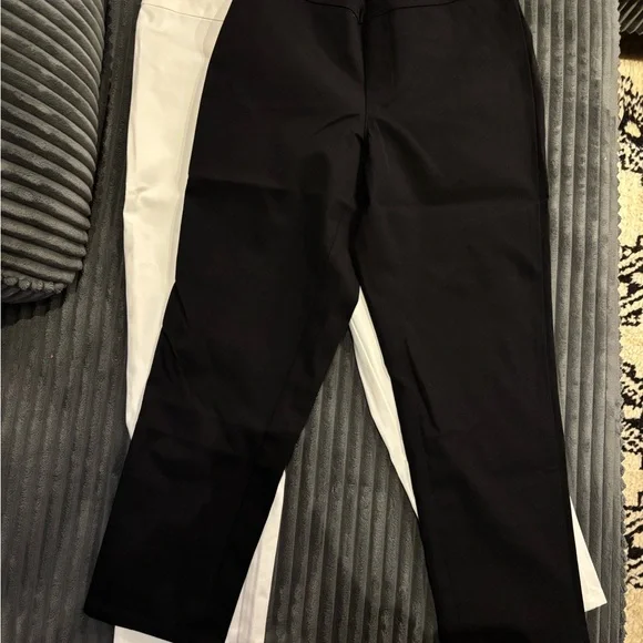 Isaac Mizrahi Live Size 6p White and black Pant - Picture 3 of 6